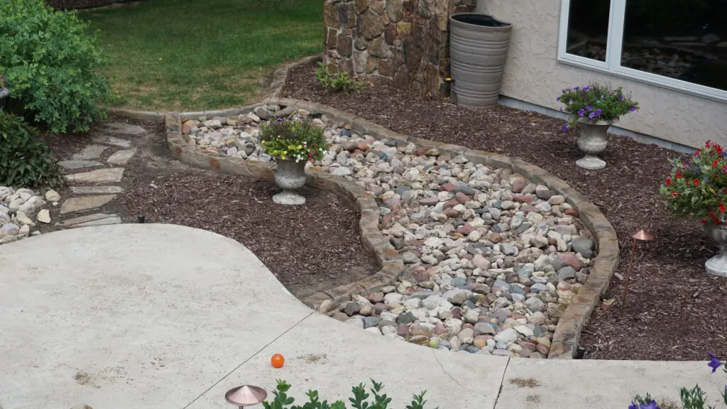 Concrete Landscaping Edging Project In Bloomington 2